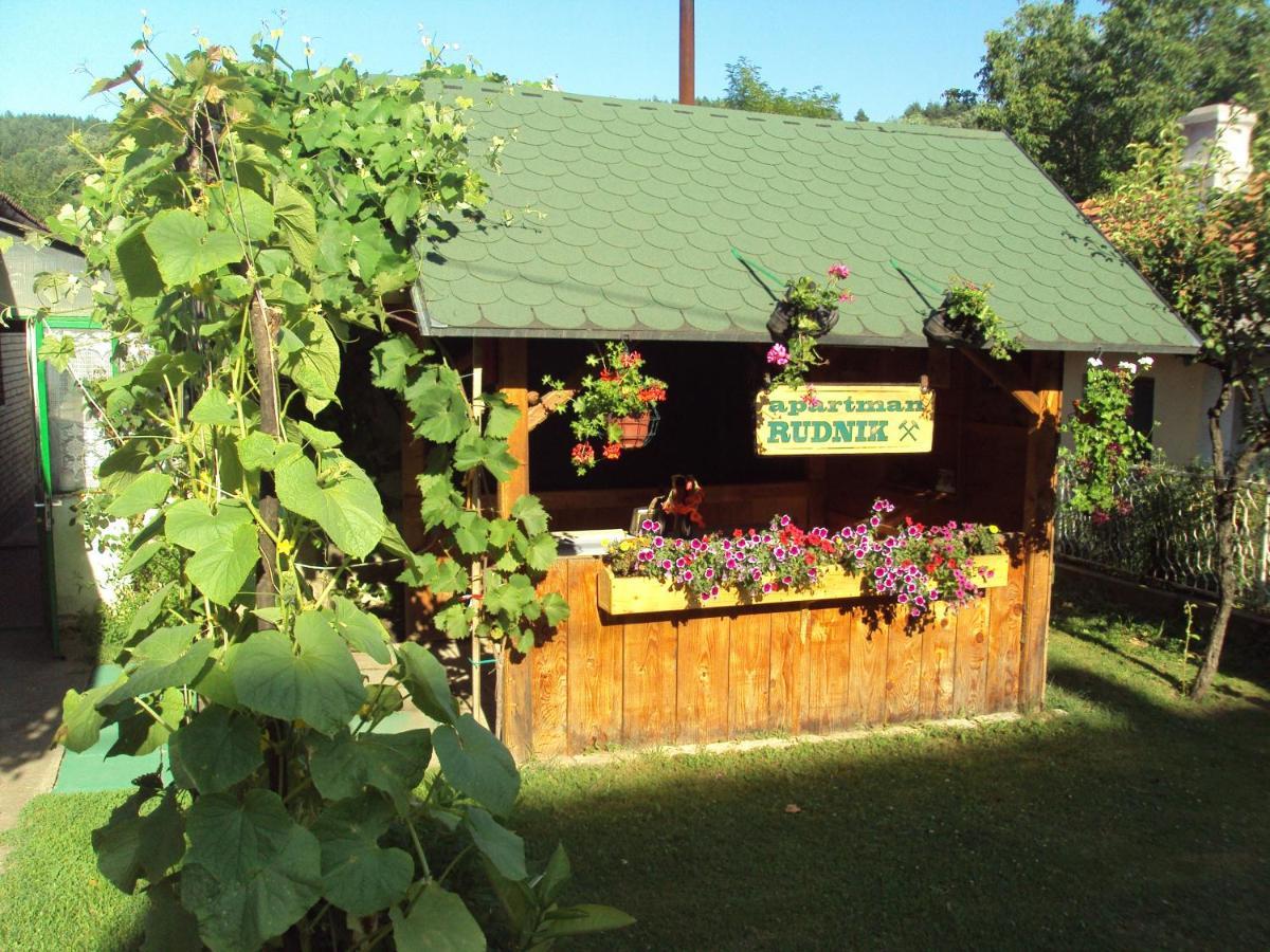 Apartman Rudnik Vrdnik Zewnętrze zdjęcie