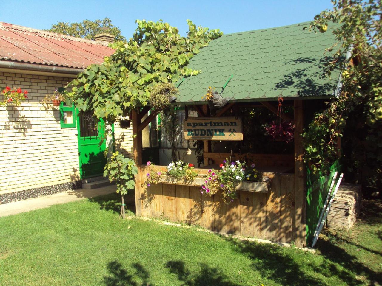 Apartman Rudnik Vrdnik Zewnętrze zdjęcie